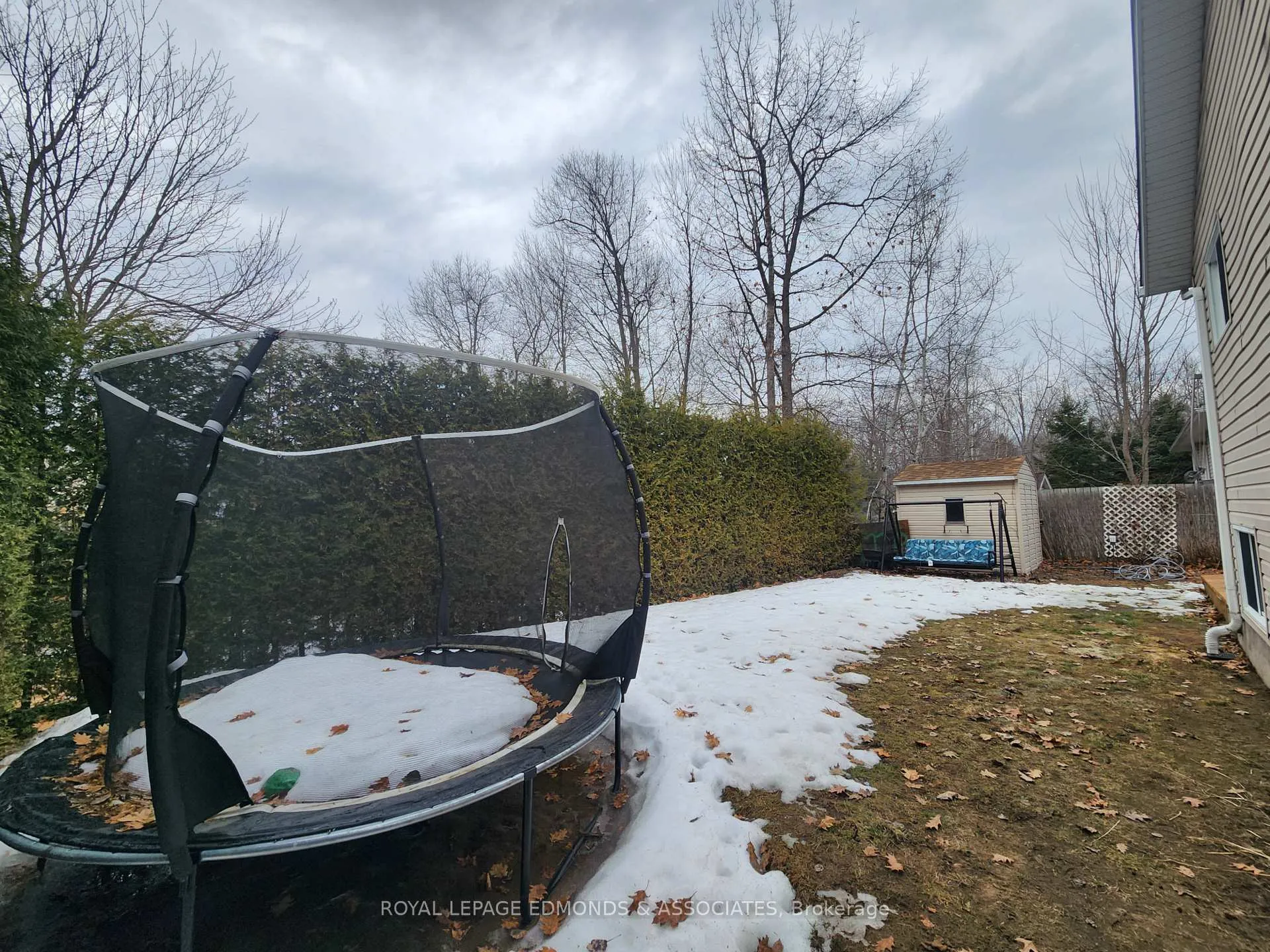 Photo 43 of 34 Bayshore Drive, Petawawa, Petawawa — HOMEH