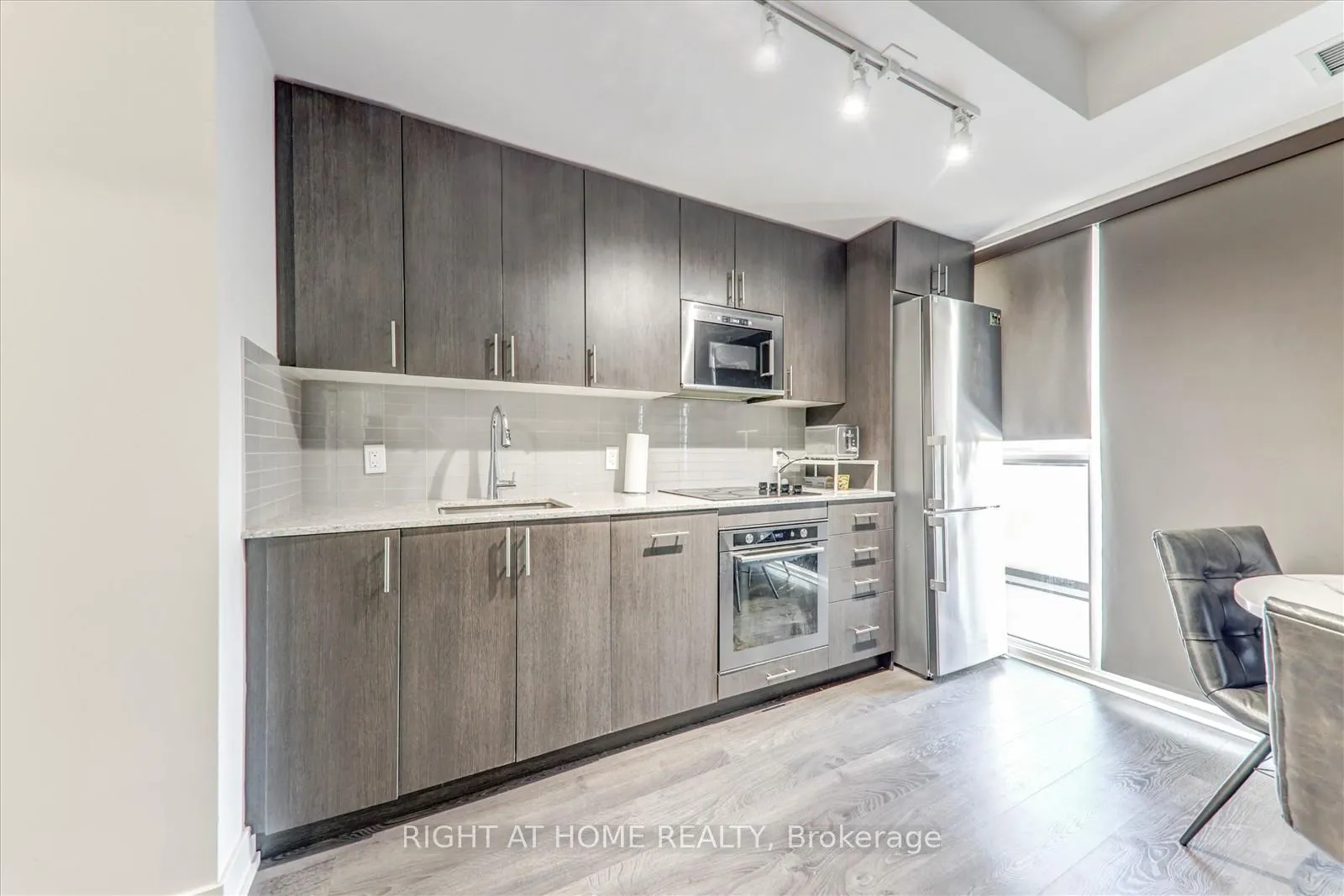 Photo 19 of Unit 321, 2550 Simcoe Street N, Oshawa, Windfields — HOMEH