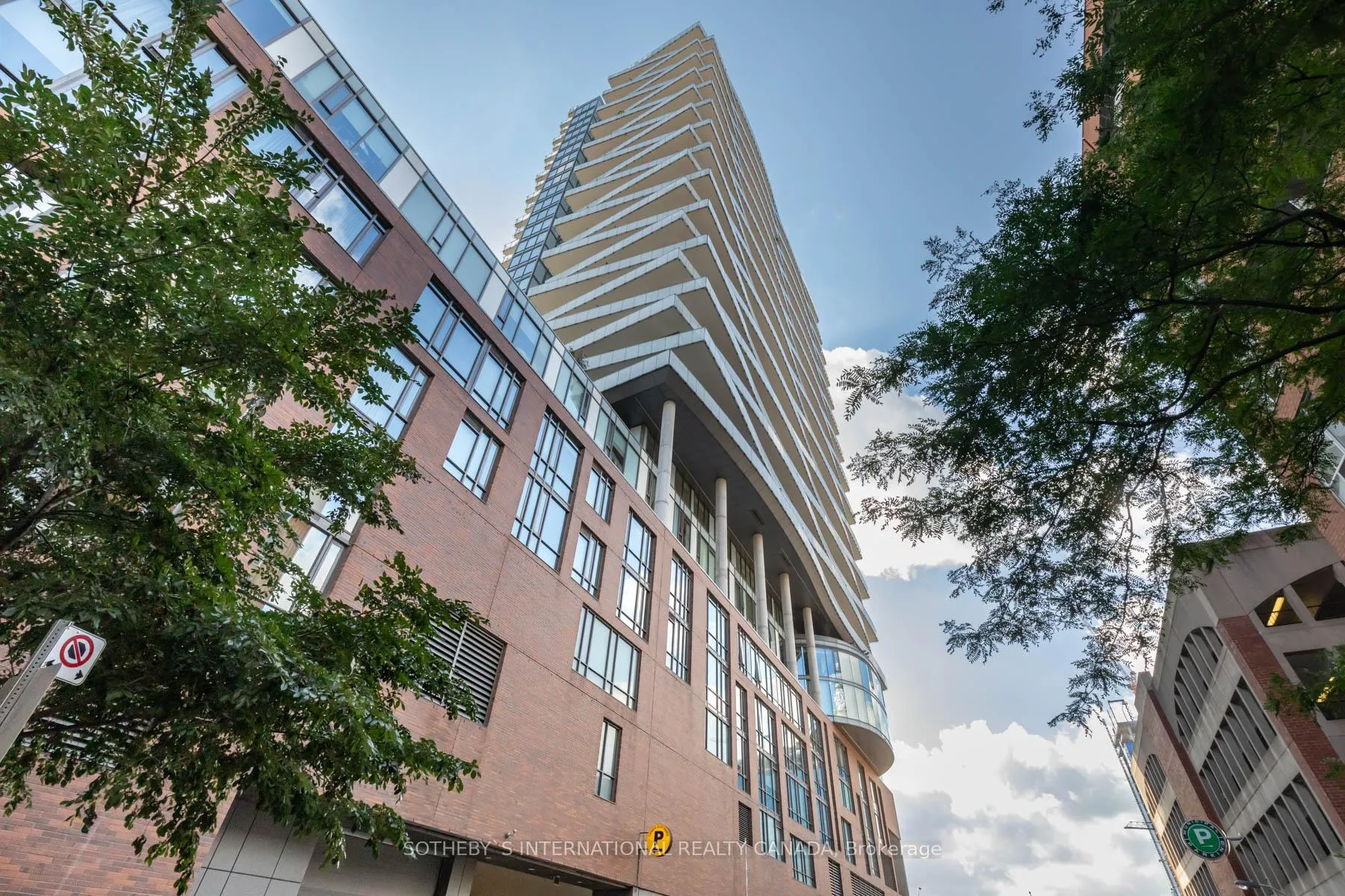 Photo 1 of Unit 621, 1 Market Street, Toronto, Waterfront Communities — HOMEH