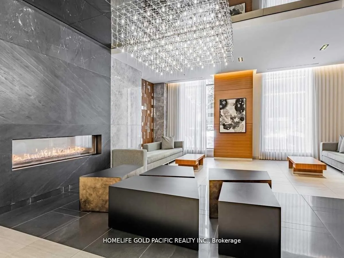 Photo 2 of Unit 3210, 8 The Esplanade, Toronto, Waterfront Communities — HOMEH