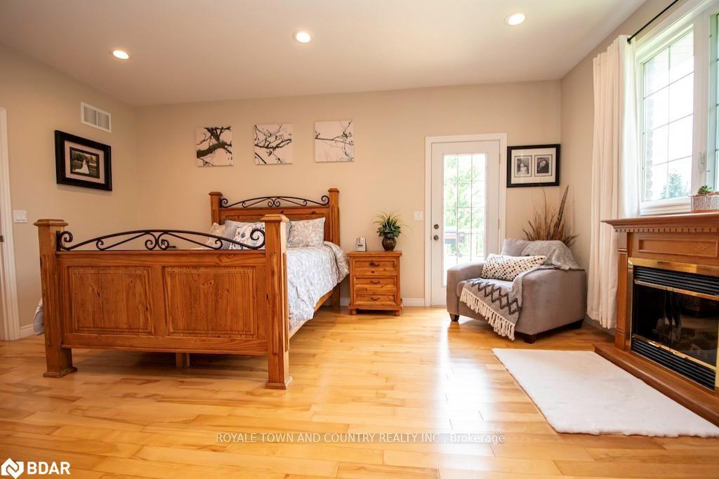 Photo 27 of 422 Highway 7A E, Cavan Monaghan, Cavan Twp — HOMEH