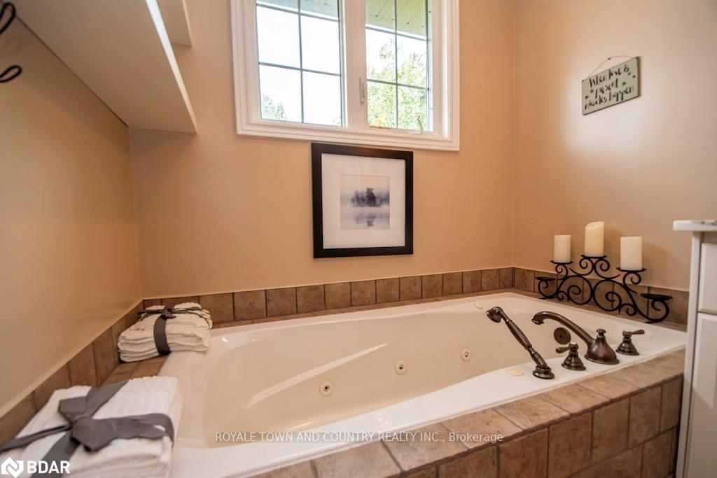 Photo 30 of 422 Highway 7A E, Cavan Monaghan, Cavan Twp — HOMEH