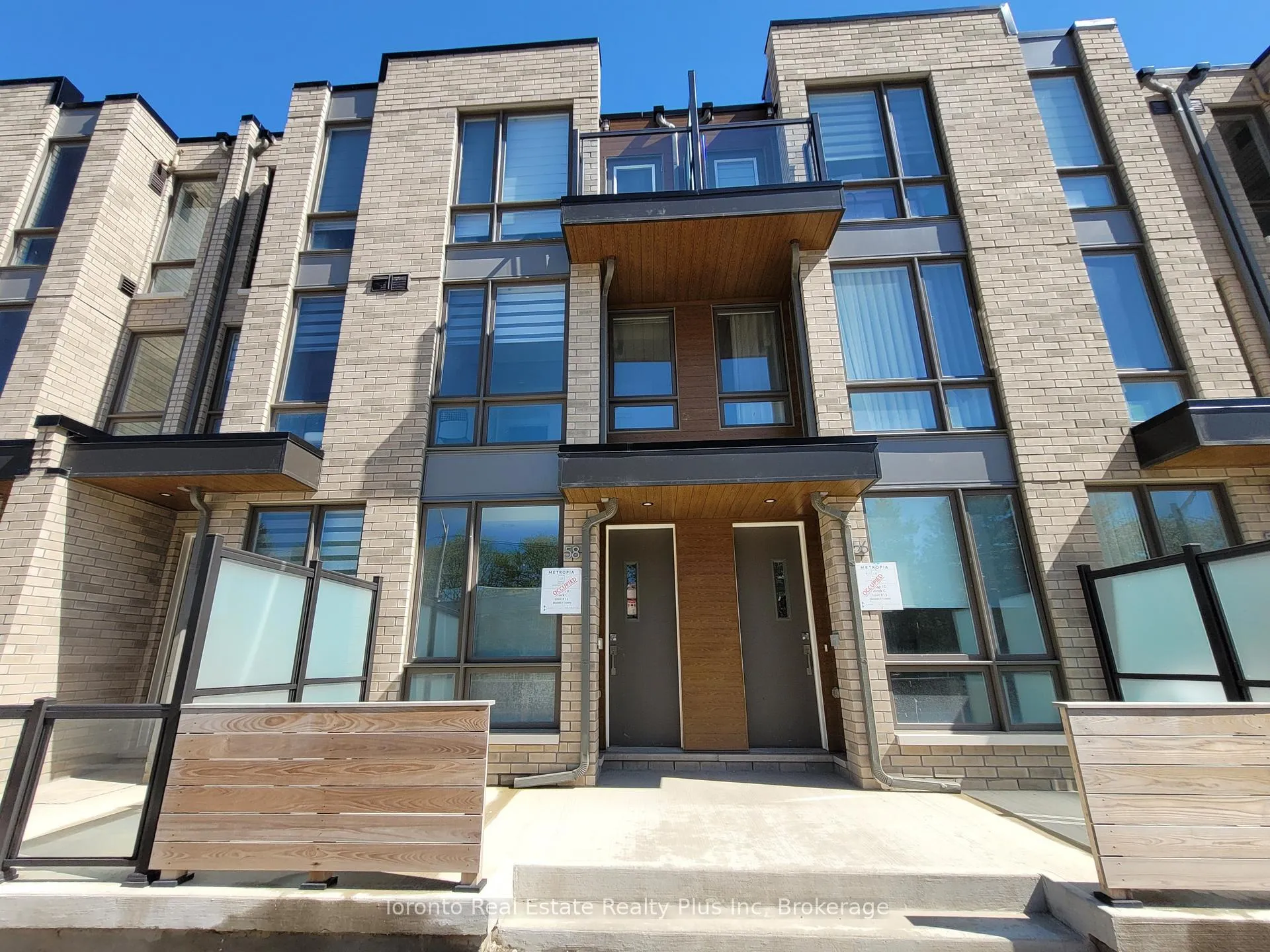 Photo 1 of 58 Turtle Island Road, Toronto, Englemount-Lawrence — HOMEH