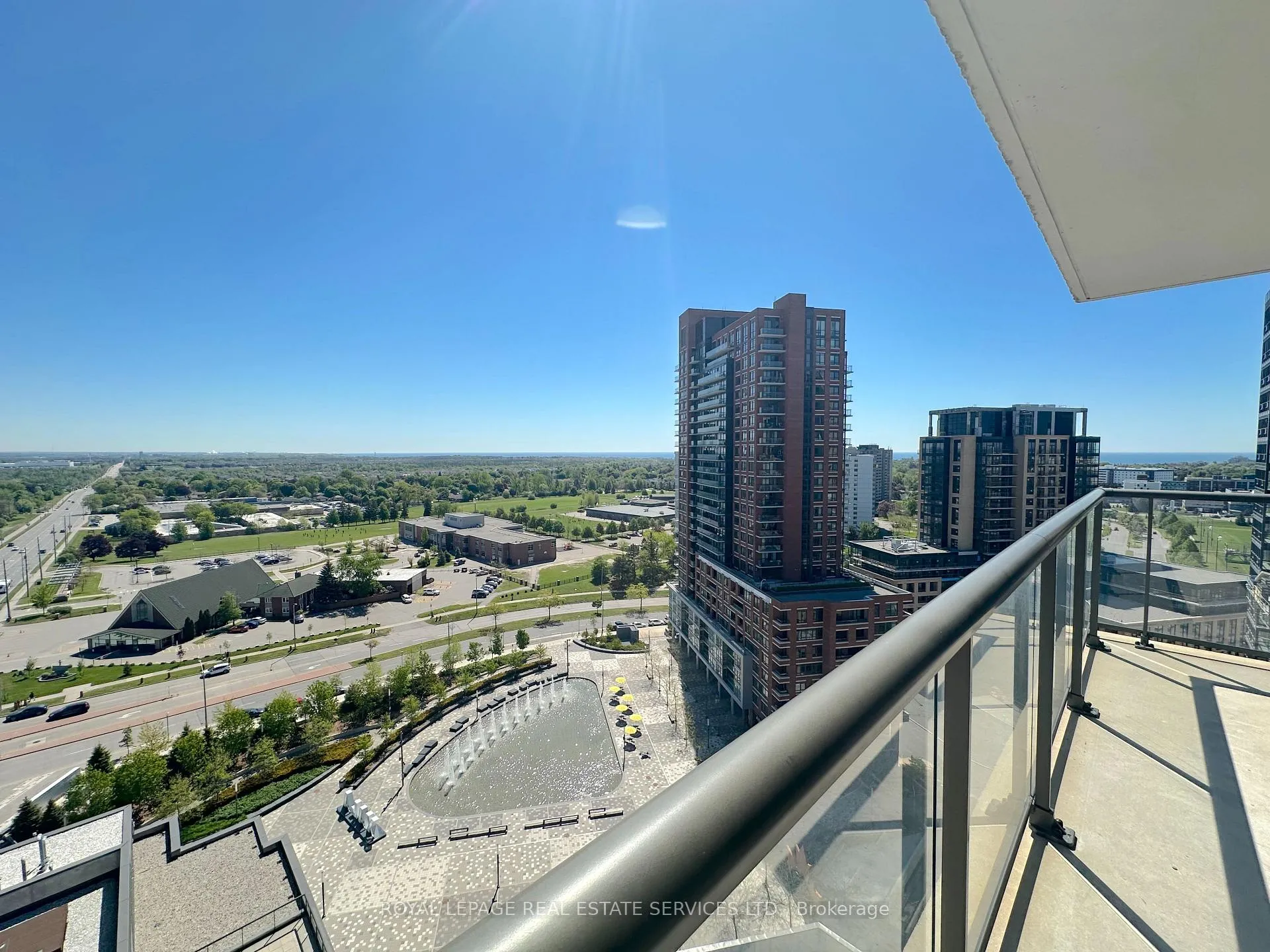 Photo 15 of Unit 1708, 73 Bayly Street W, Ajax, South West — HOMEH