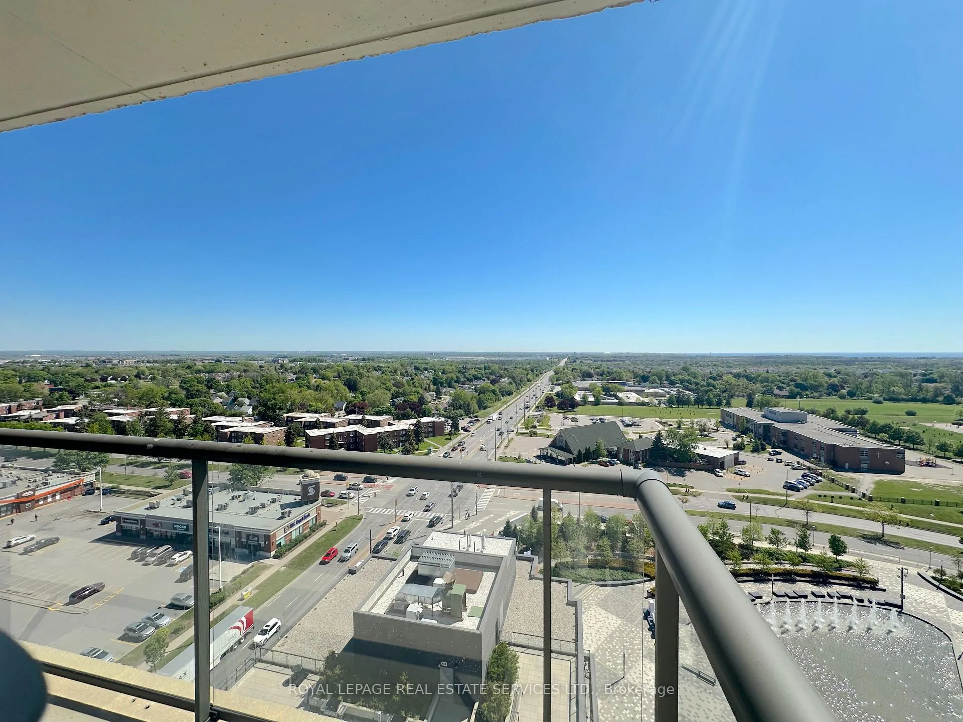 Photo 17 of Unit 1708, 73 Bayly Street W, Ajax, South West — HOMEH
