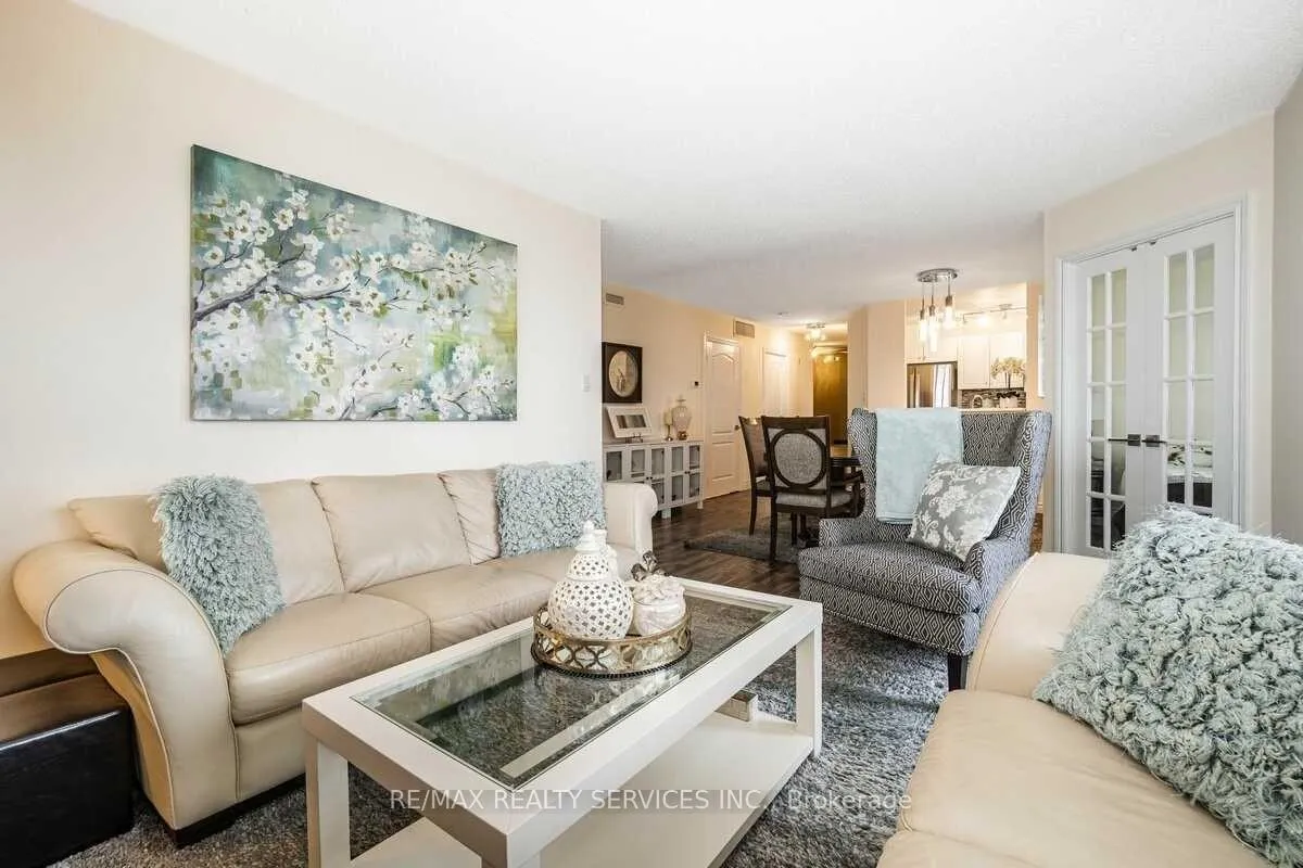 Photo 4 of Unit 508, 10 Dayspring Circle, Brampton, Goreway Drive Corridor — HOMEH