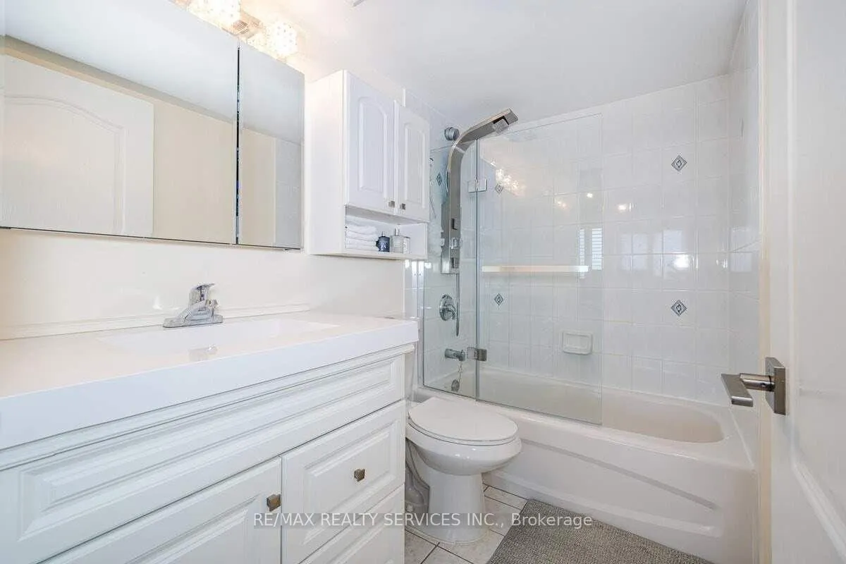 Photo 11 of Unit 508, 10 Dayspring Circle, Brampton, Goreway Drive Corridor — HOMEH