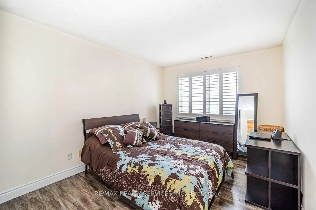 Photo 12 of Unit 508, 10 Dayspring Circle, Brampton, Goreway Drive Corridor — HOMEH
