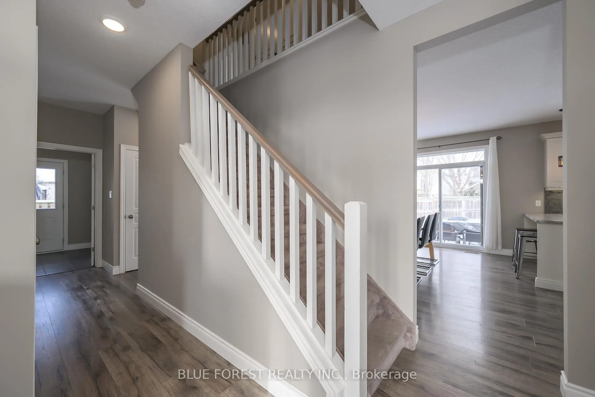 Photo 5 of 7 St Andrews Drive, St. Thomas — HOMEH
