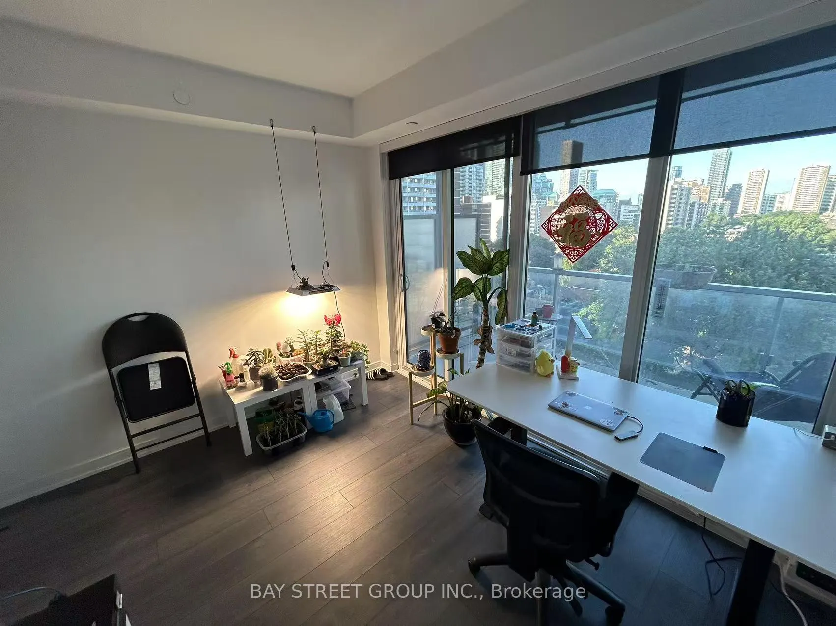 Photo 2 of Unit 805, 3 Gloucester Street, Toronto, Church-Yonge Corridor — HOMEH