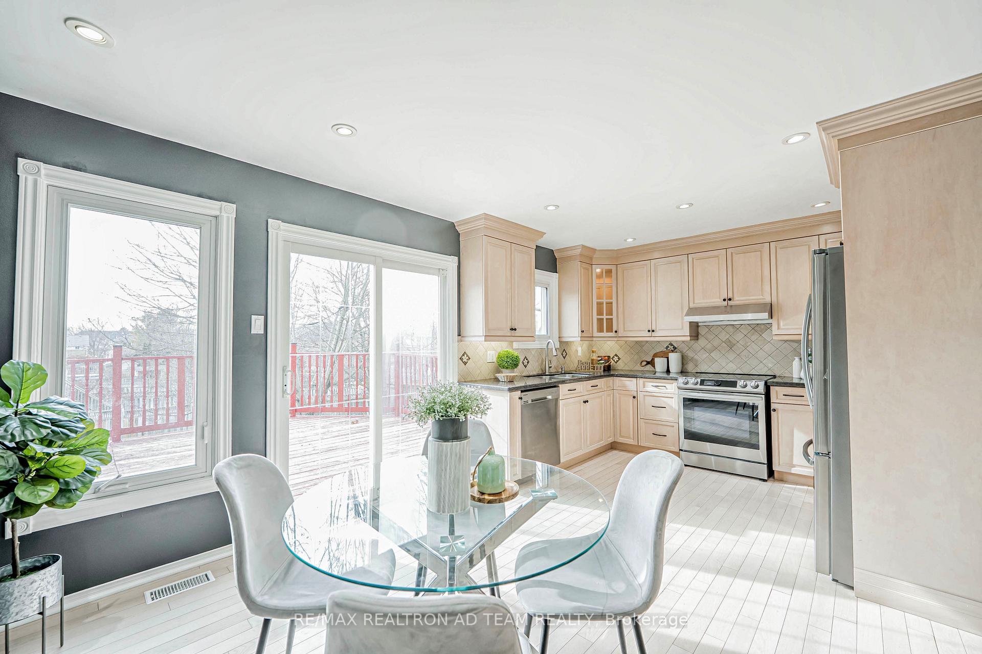 Photo 9 of 6 Sullivan Drive, Ajax, Central — HOMEH
