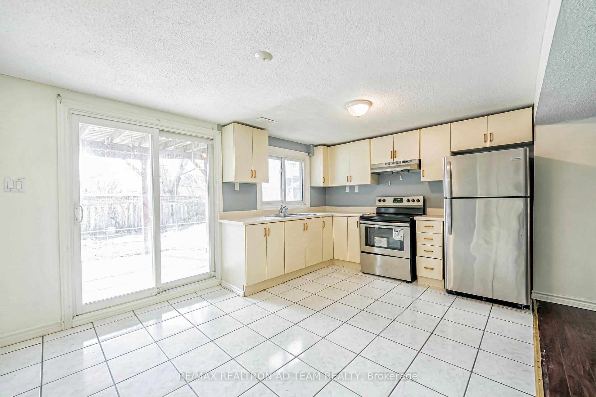 Photo 27 of 6 Sullivan Drive, Ajax, Central — HOMEH