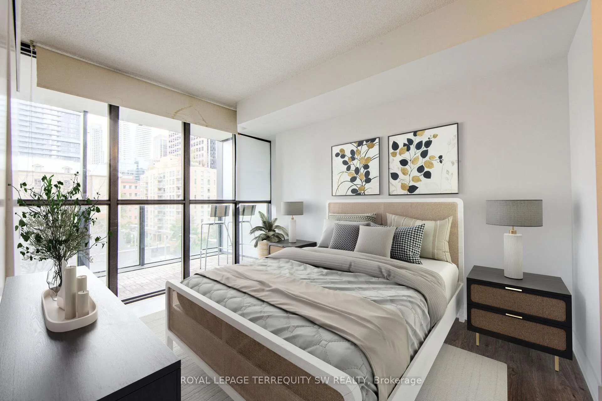 Photo 6 of Unit 505, 110 Charles Street E, Toronto, Church-Yonge Corridor — HOMEH