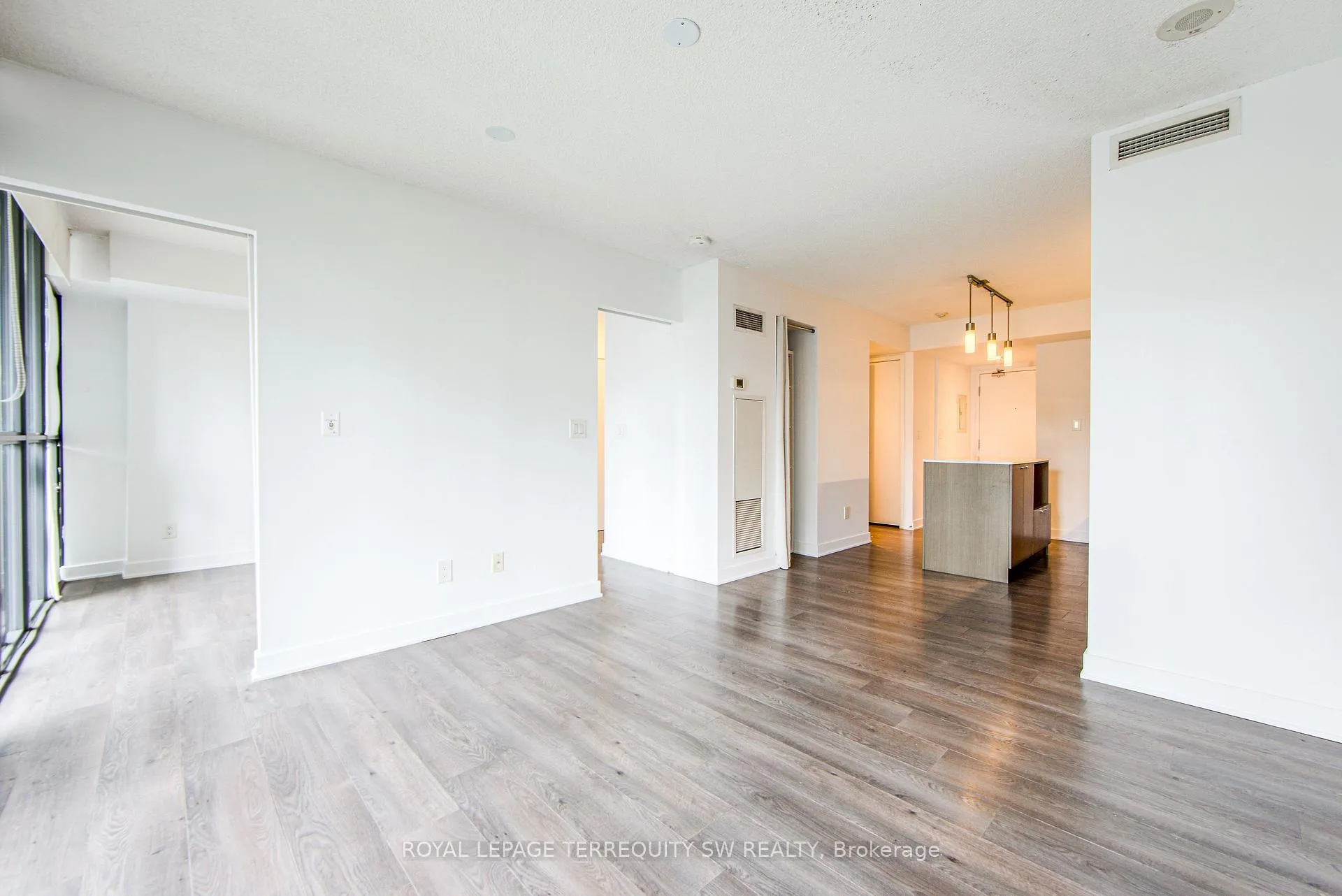Photo 15 of Unit 505, 110 Charles Street E, Toronto, Church-Yonge Corridor — HOMEH