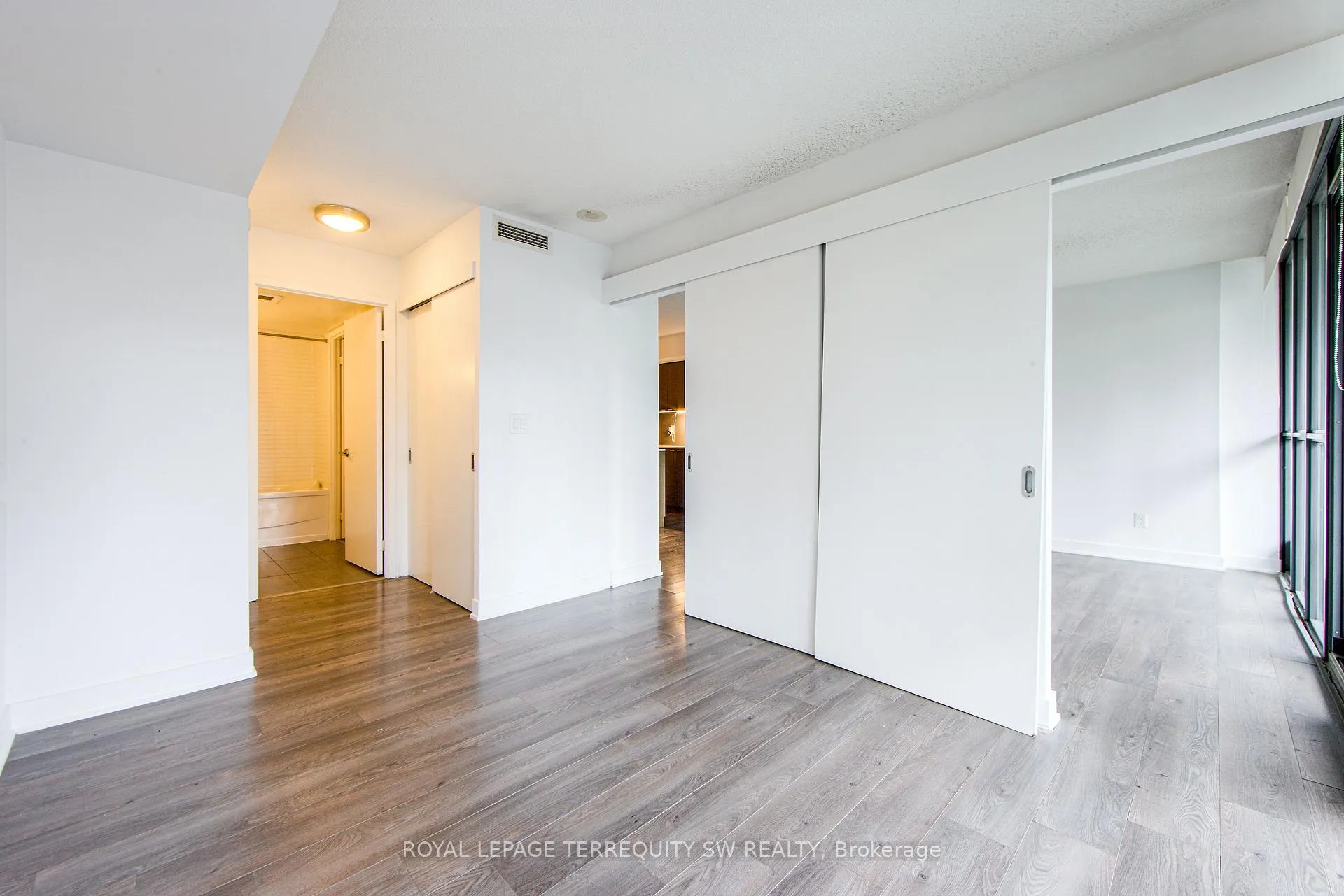 Photo 20 of Unit 505, 110 Charles Street E, Toronto, Church-Yonge Corridor — HOMEH