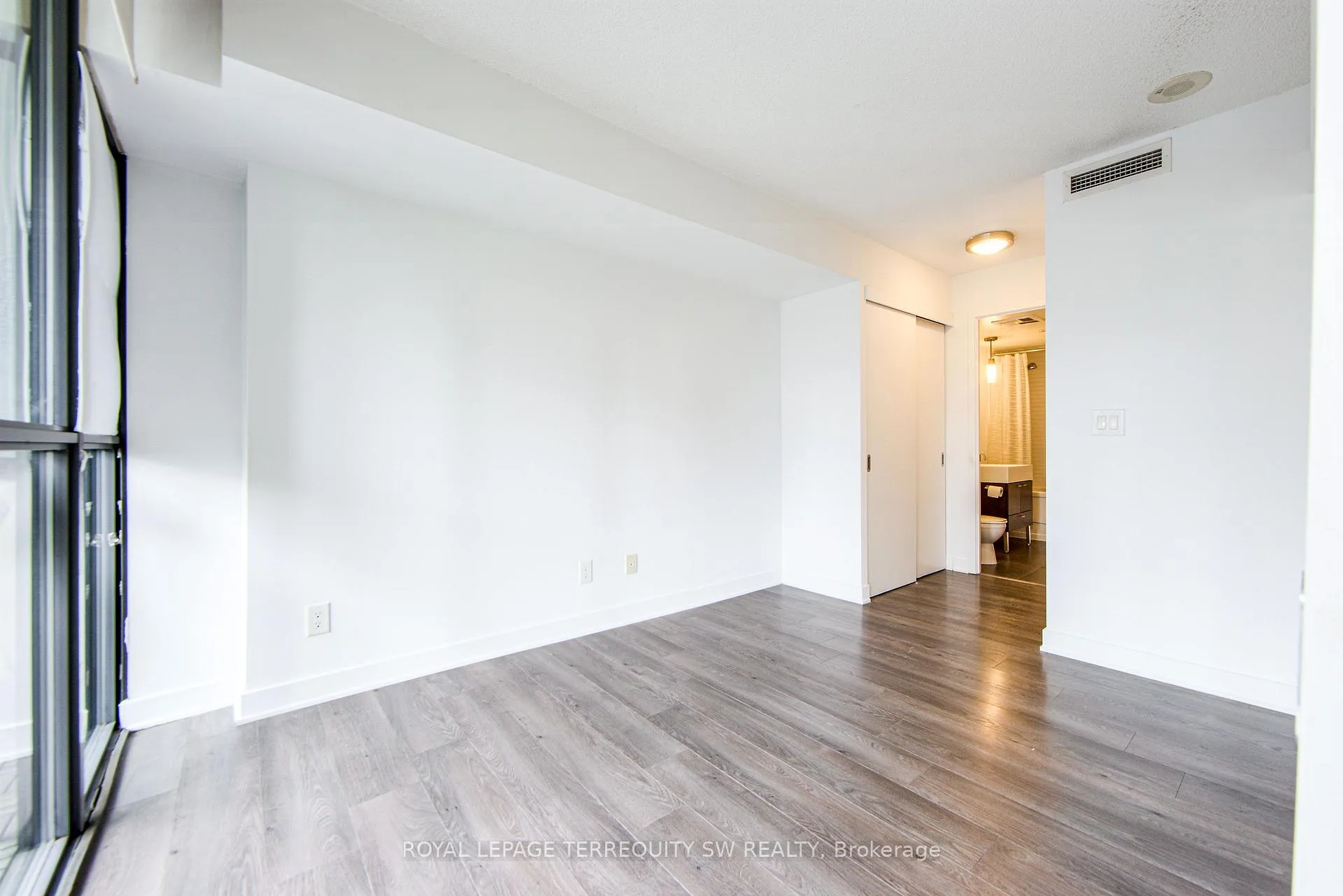 Photo 25 of Unit 505, 110 Charles Street E, Toronto, Church-Yonge Corridor — HOMEH