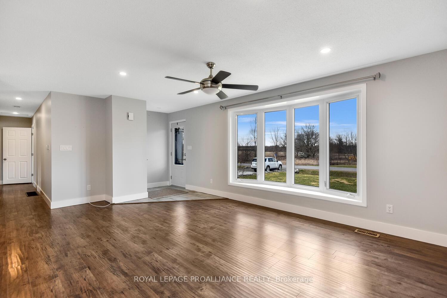Photo 6 of 24 Frederick Street, Edwardsburgh/Cardinal, Edwardsburgh/Cardinal Twp — HOMEH