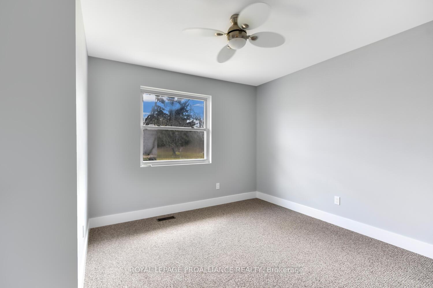 Photo 15 of 24 Frederick Street, Edwardsburgh/Cardinal, Edwardsburgh/Cardinal Twp — HOMEH