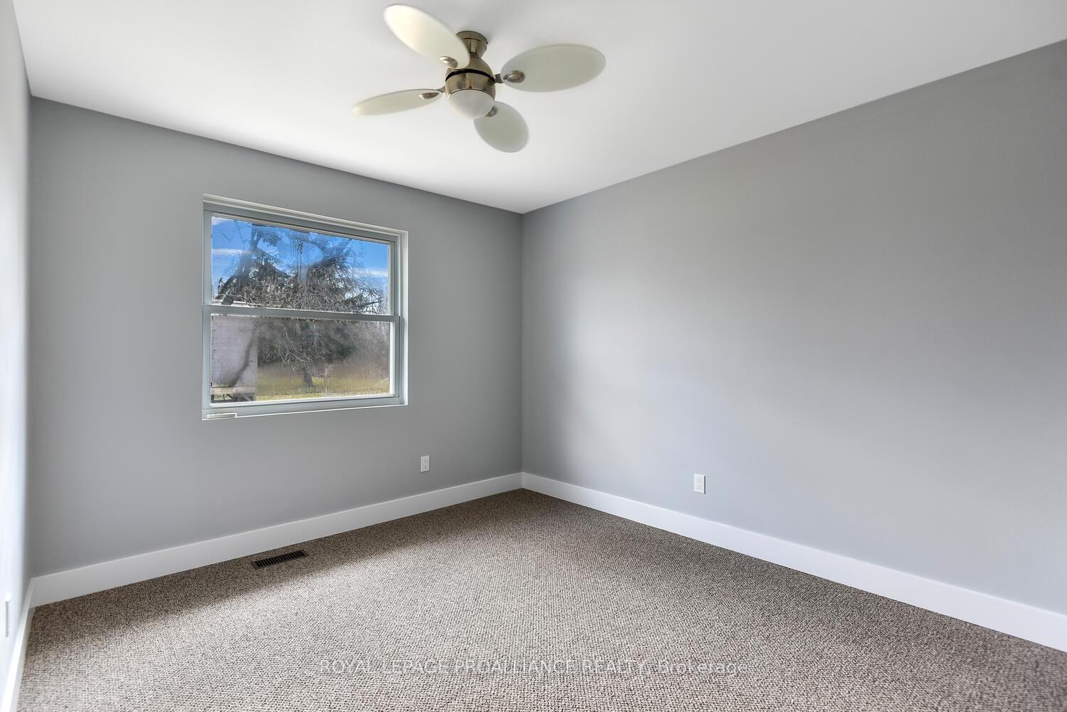 Photo 17 of 24 Frederick Street, Edwardsburgh/Cardinal, Edwardsburgh/Cardinal Twp — HOMEH