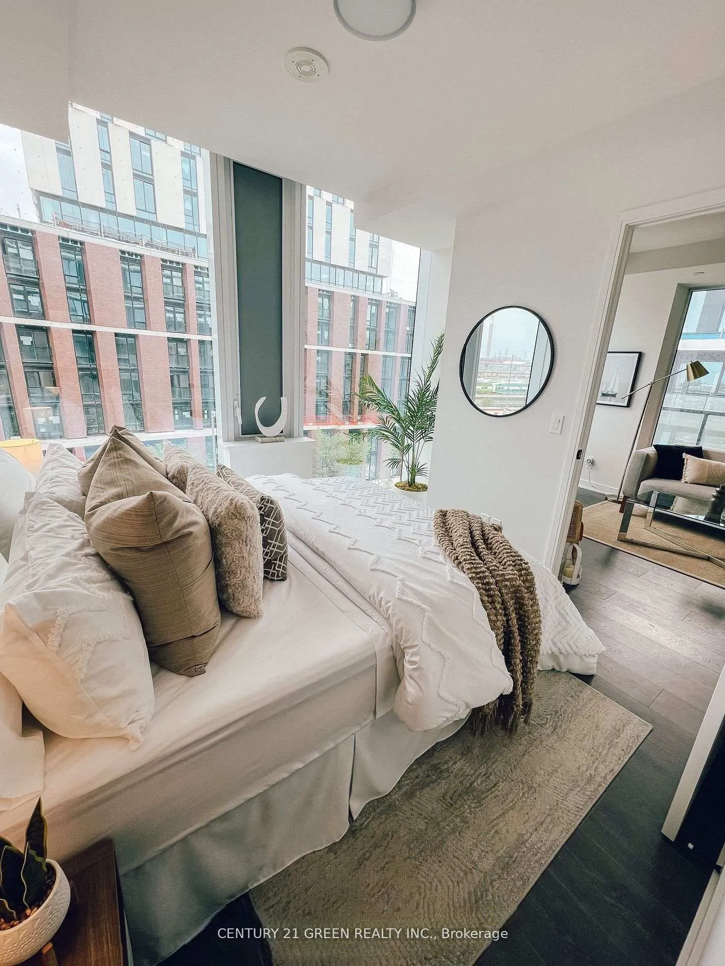 Photo 4 of Unit S549, 180 Mill Street, Toronto, Waterfront Communities — HOMEH
