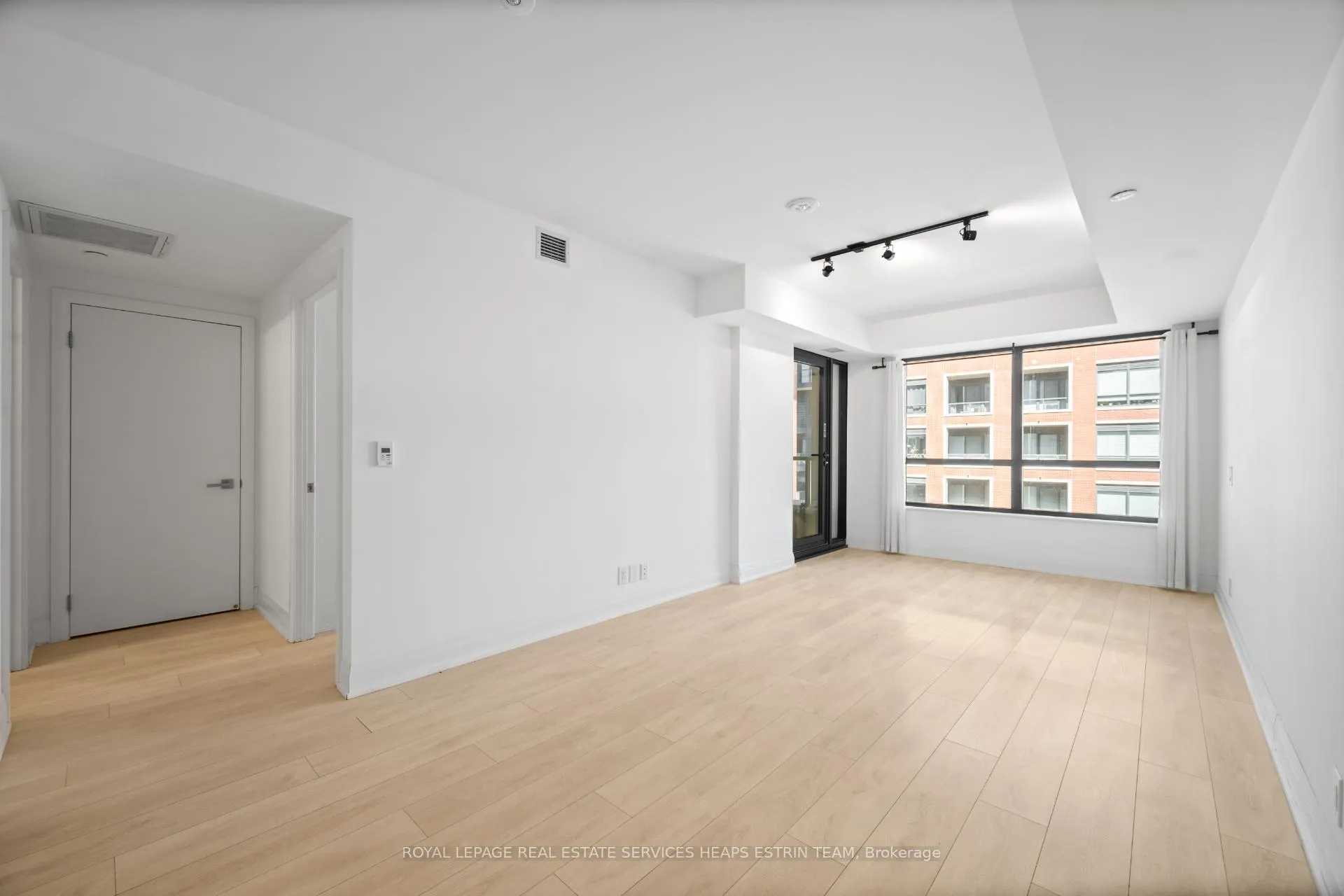Photo 12 of Unit 504, 33 Frederick Todd Way, Toronto, Thorncliffe Park — HOMEH