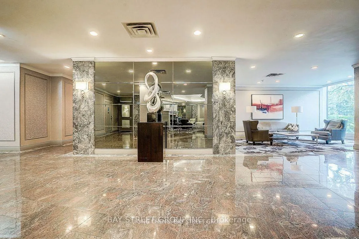 Photo 16 of Unit 824, 7905 Bayview Ave S, Markham, Aileen-Willowbrook — HOMEH