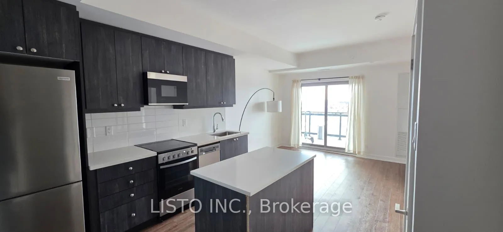 Photo 4 of Unit 1012, 55 Clarington Boulevard, Clarington, Bowmanville — HOMEH