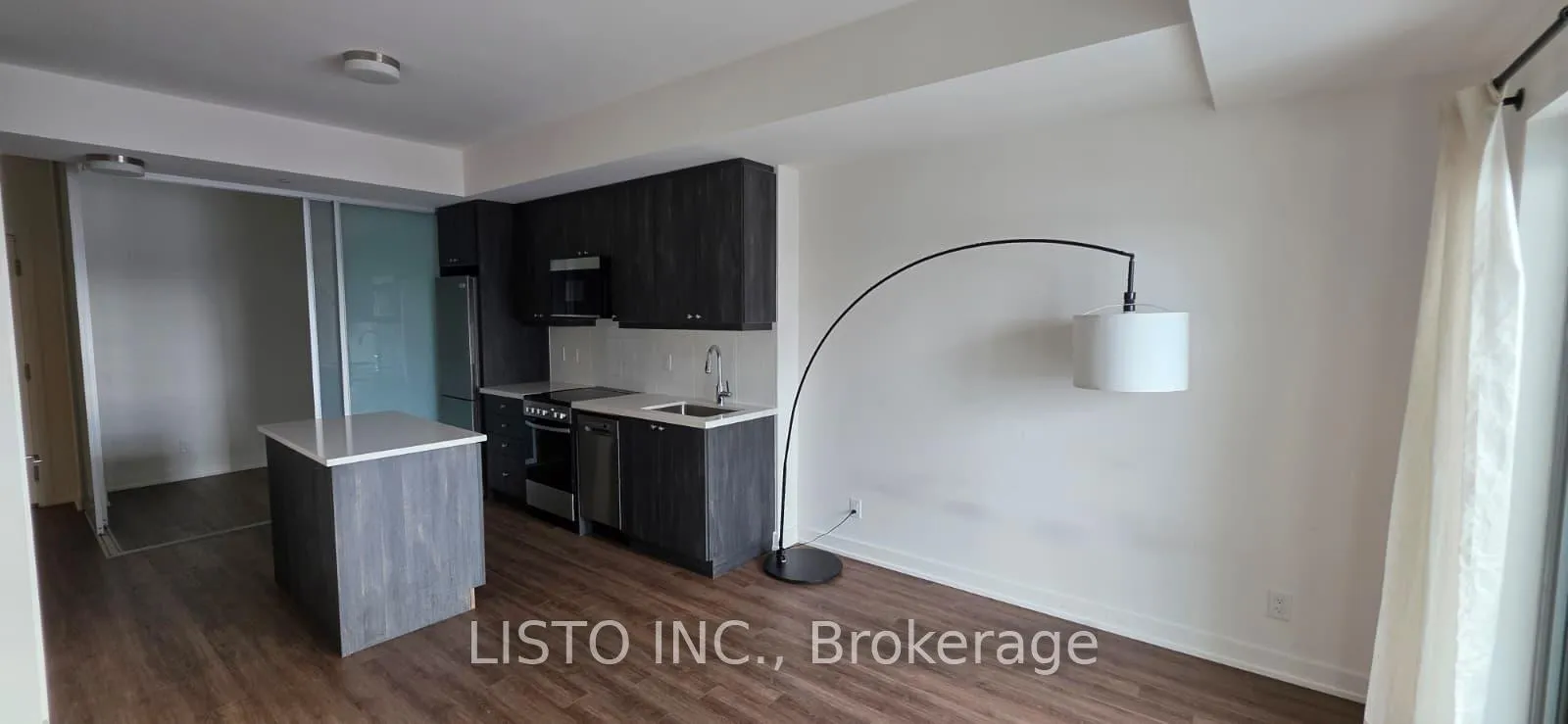 Photo 7 of Unit 1012, 55 Clarington Boulevard, Clarington, Bowmanville — HOMEH
