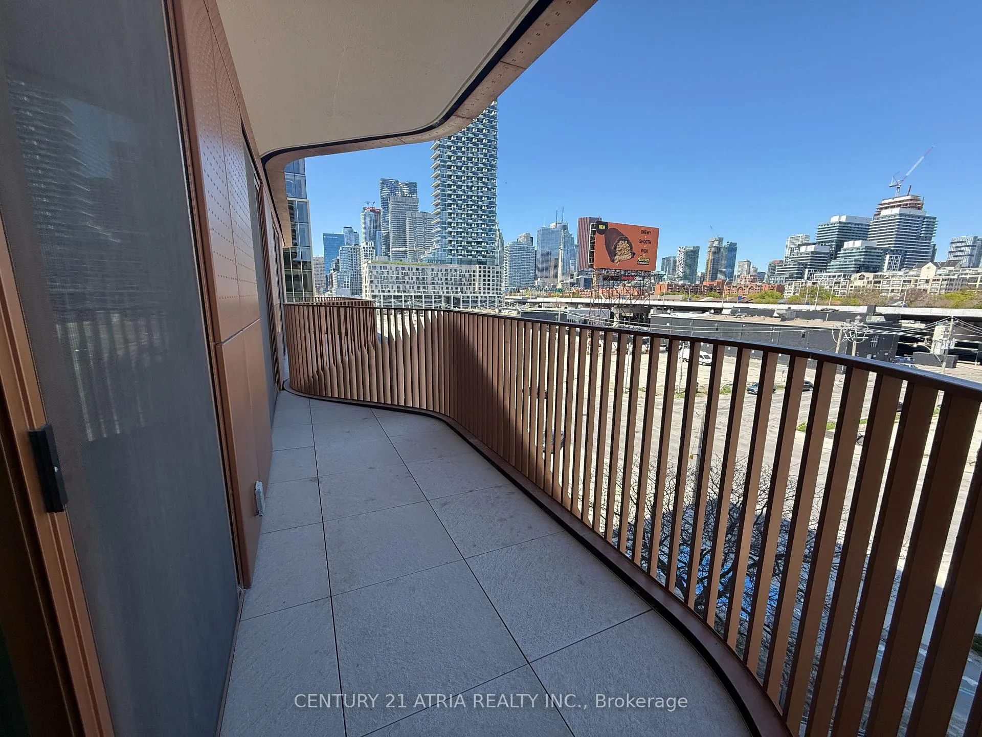 Photo 17 of Unit 429, 155 Merchants Wharf, Toronto, Waterfront Communities — HOMEH