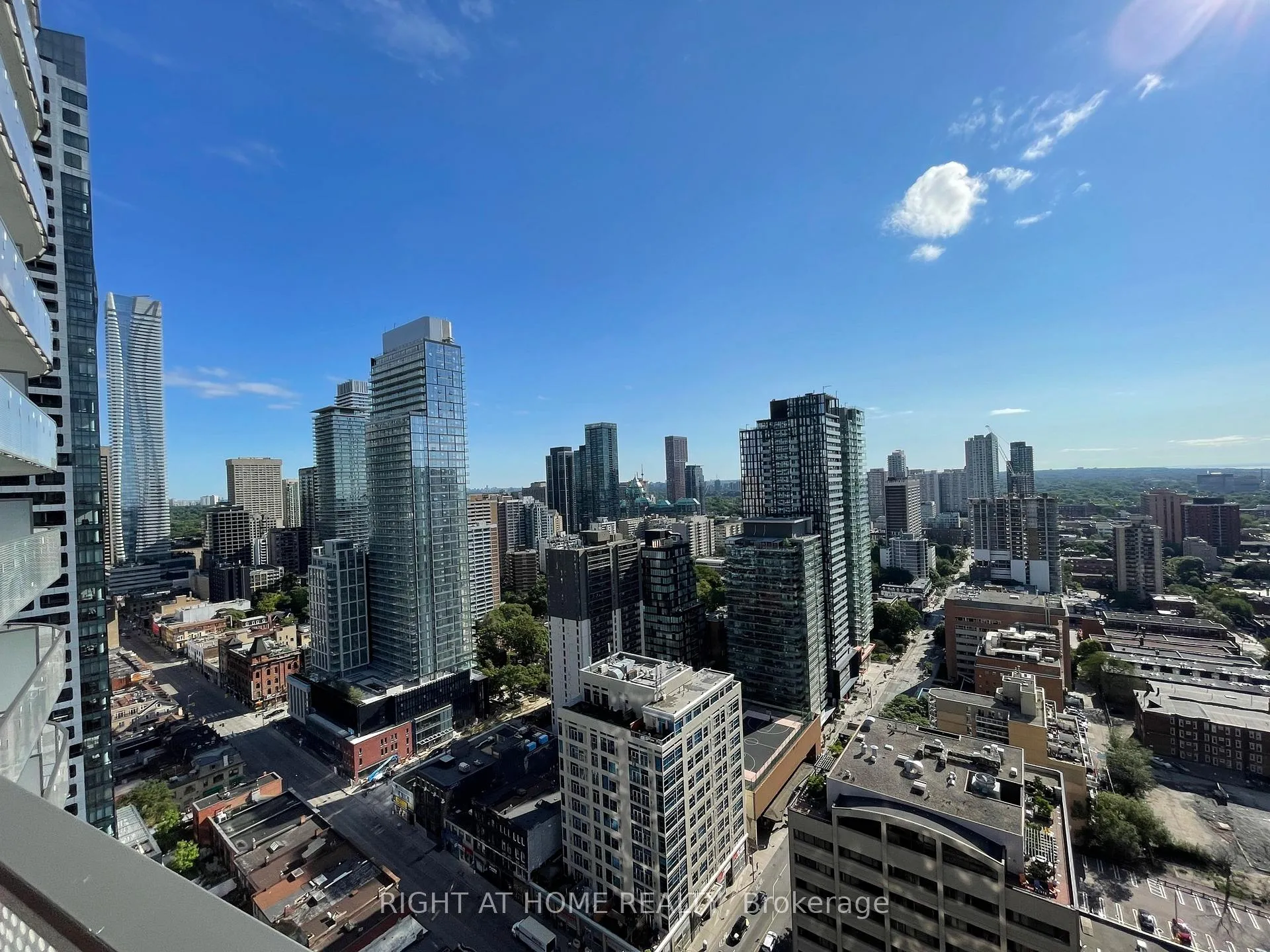Front of Unit 2701, 11 Wellesley Street W