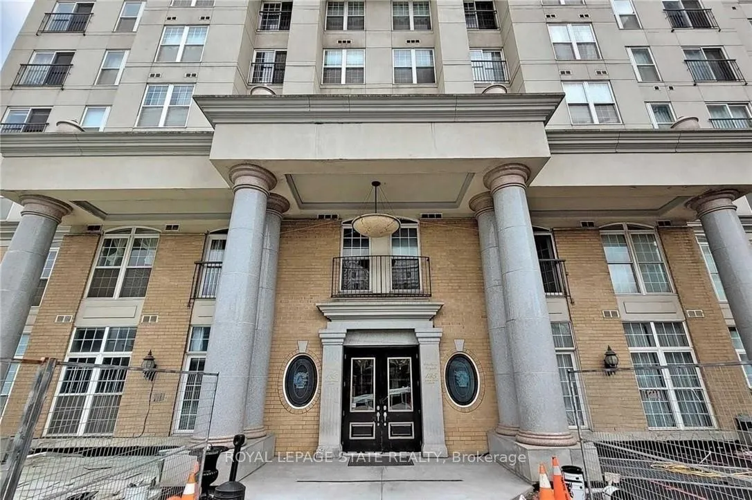 Photo 5 of Unit 608, 135 James Street S, Hamilton, Corktown — HOMEH