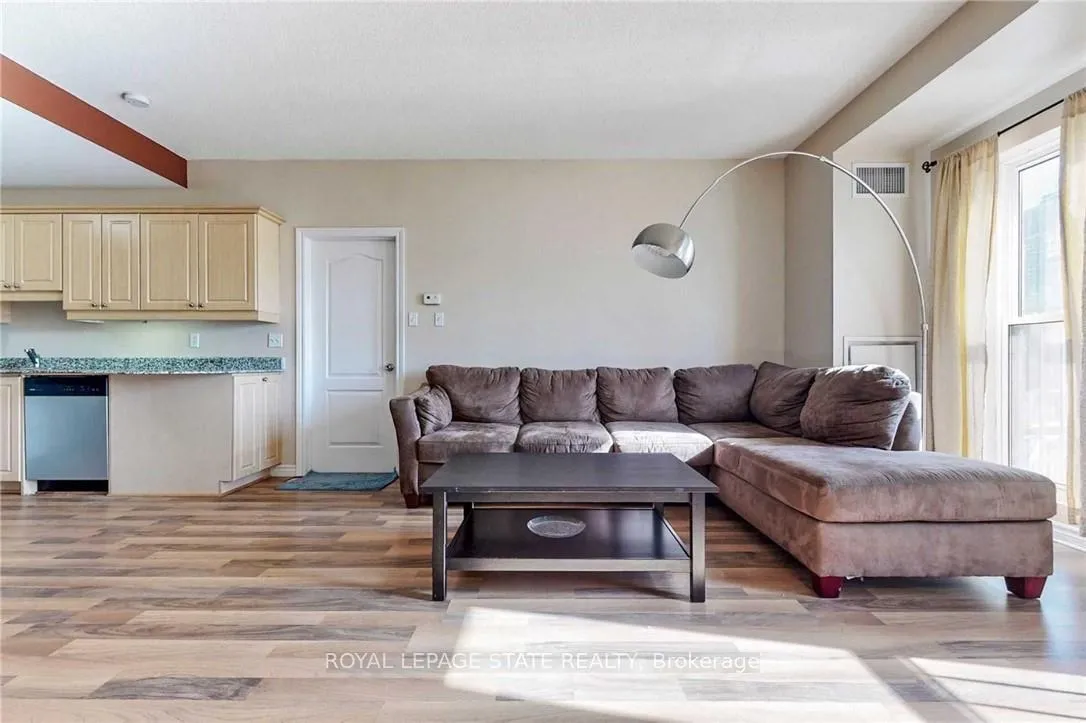 Photo 14 of Unit 608, 135 James Street S, Hamilton, Corktown — HOMEH