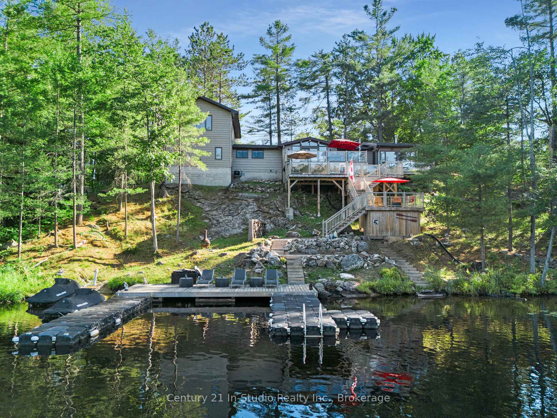 Photo 8 of 551 Peninsula Road, Gravenhurst, Wood (Gravenhurst) — HOMEH