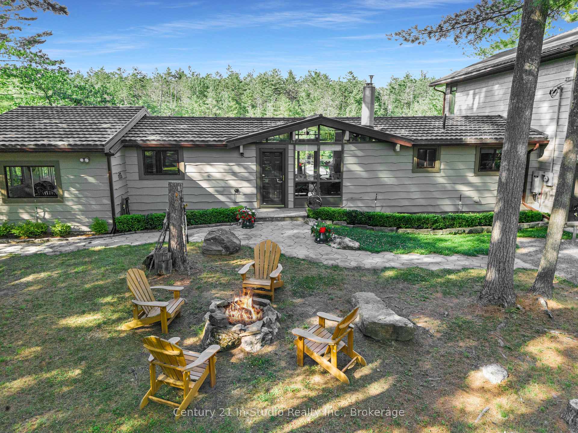 Photo 10 of 551 Peninsula Road, Gravenhurst, Wood (Gravenhurst) — HOMEH