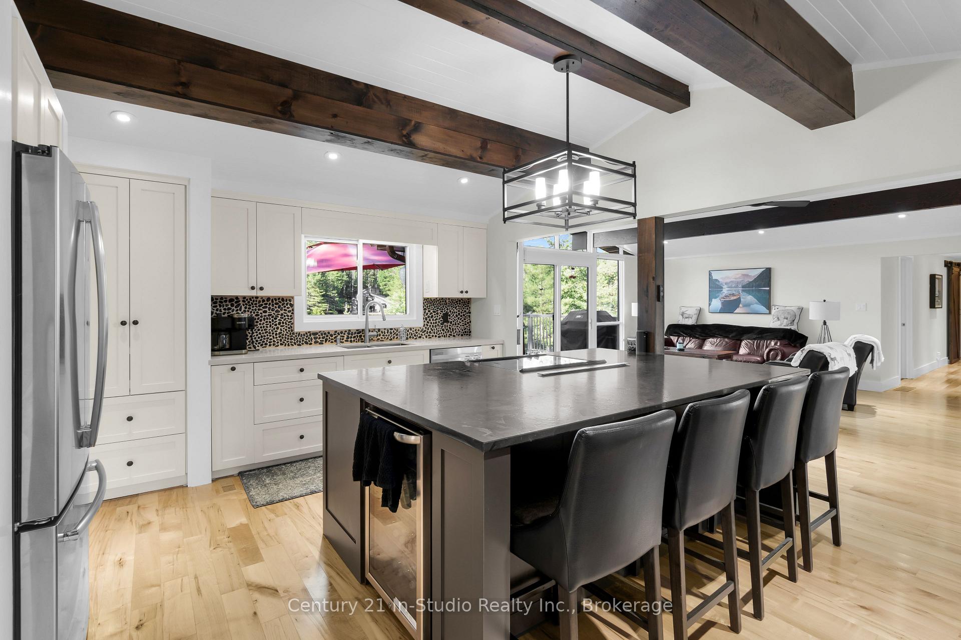 Photo 20 of 551 Peninsula Road, Gravenhurst, Wood (Gravenhurst) — HOMEH