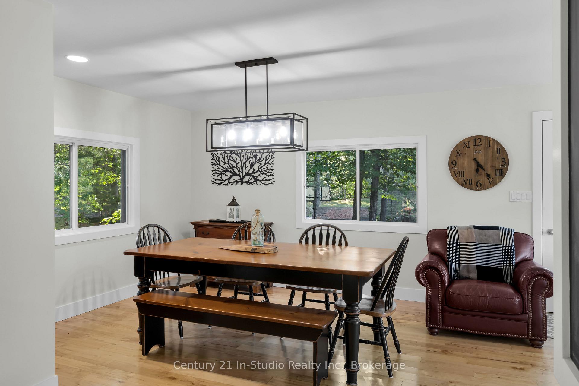 Photo 21 of 551 Peninsula Road, Gravenhurst, Wood (Gravenhurst) — HOMEH