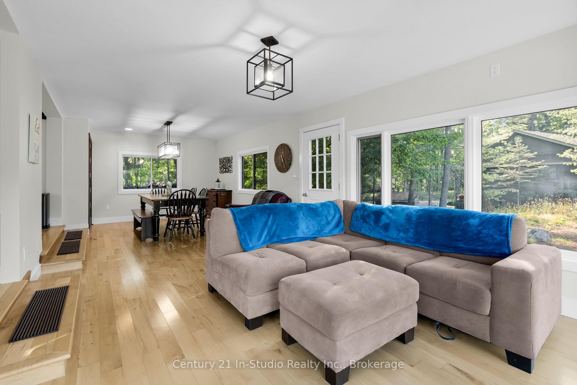 Photo 24 of 551 Peninsula Road, Gravenhurst, Wood (Gravenhurst) — HOMEH