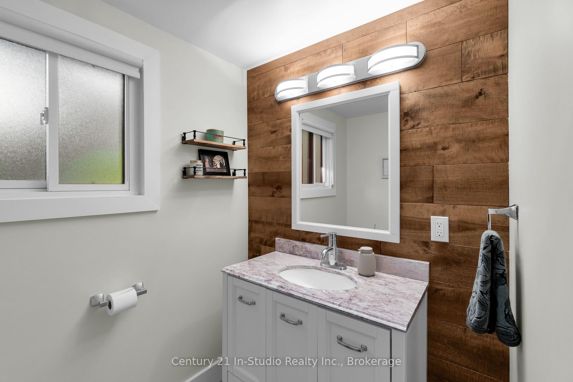 Photo 28 of 551 Peninsula Road, Gravenhurst, Wood (Gravenhurst) — HOMEH