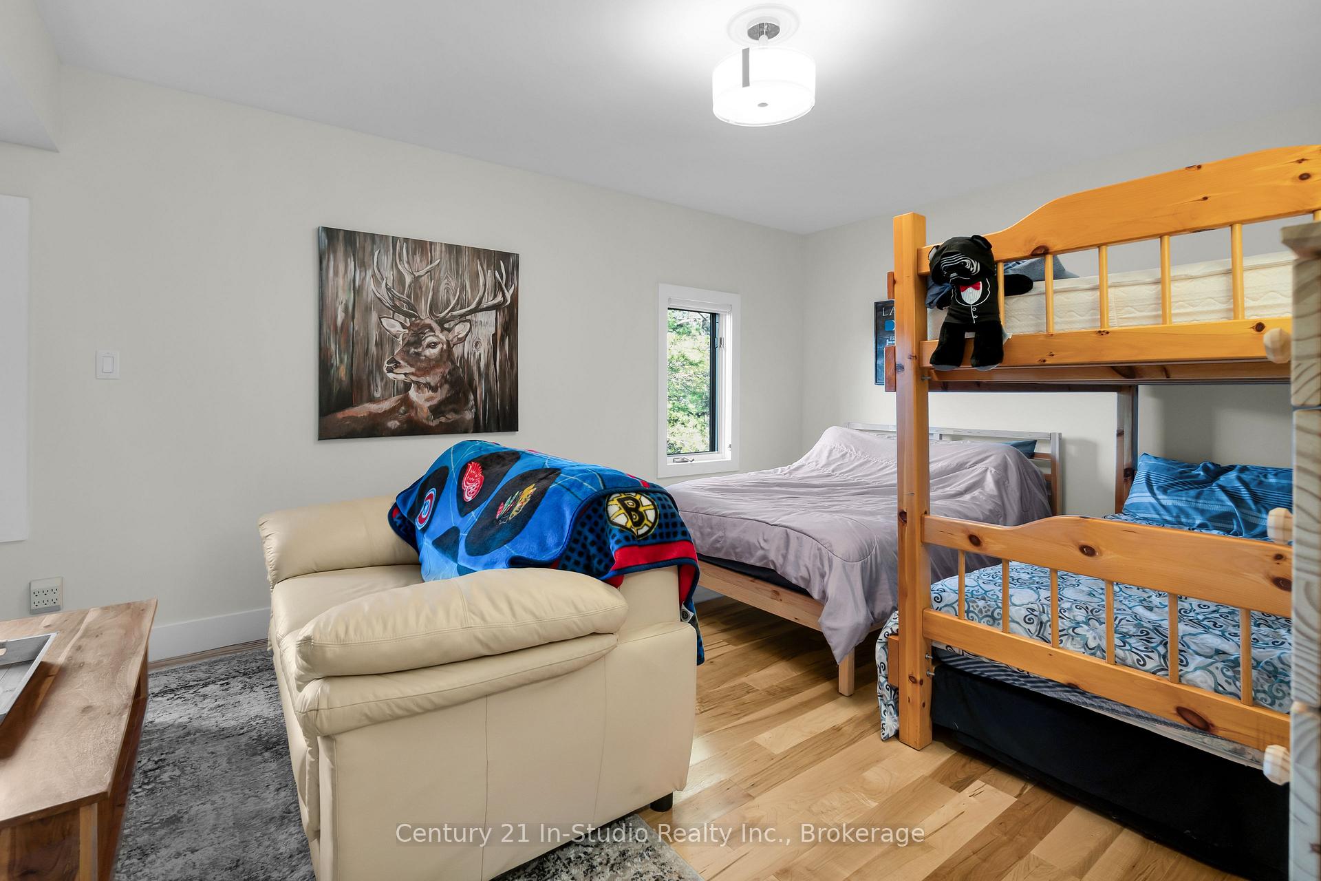 Photo 35 of 551 Peninsula Road, Gravenhurst, Wood (Gravenhurst) — HOMEH