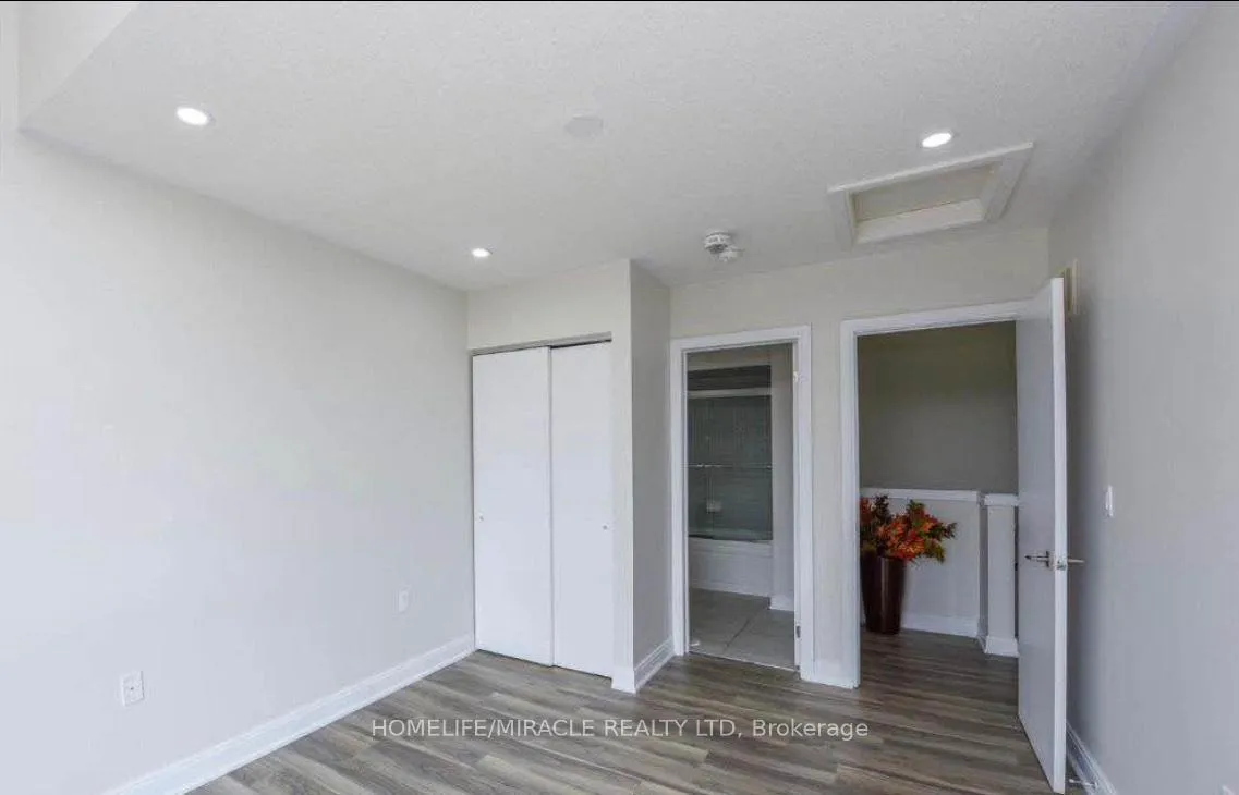 Photo 7 of Unit 40, 100 Dufay Road, Brampton, Northwest Brampton — HOMEH