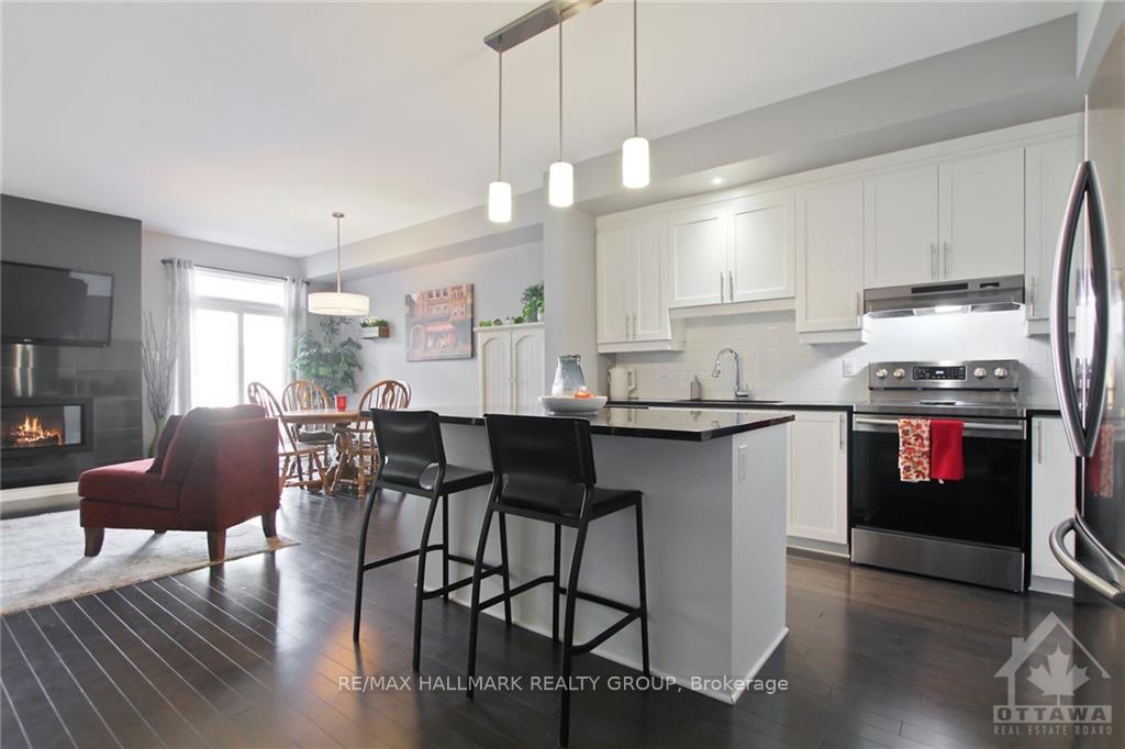 Photo 3 of 225 King Street, Carleton Place — HOMEH