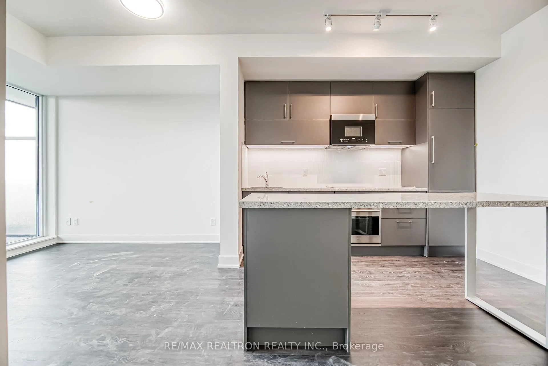 Photo 11 of Unit 1914, 56 Andre De Grasse Street, Markham, Unionville — HOMEH