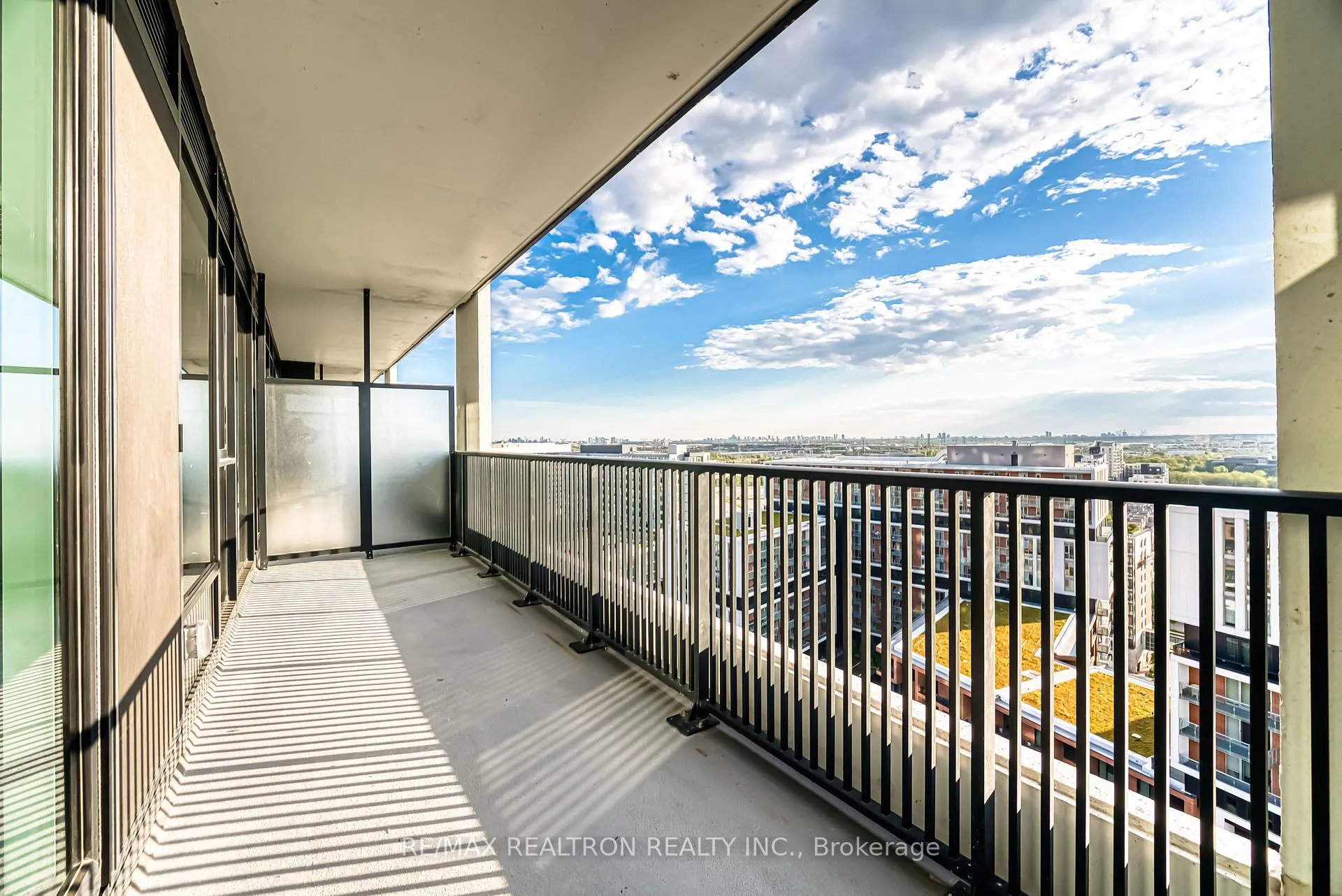 Photo 33 of Unit 1914, 56 Andre De Grasse Street, Markham, Unionville — HOMEH