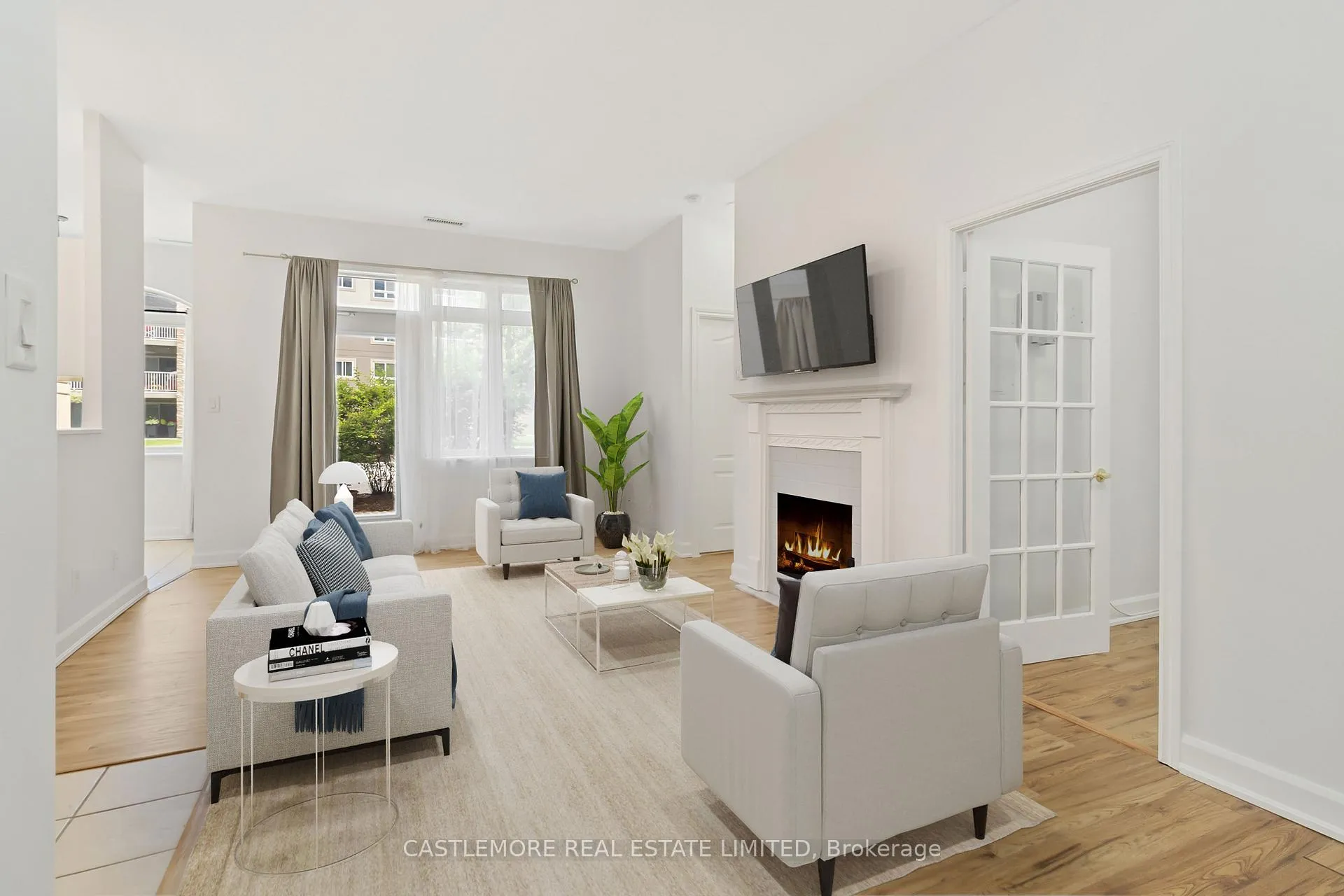 Photo 4 of Unit 103, 7 Daypring Circle, Brampton, Goreway Drive Corridor — HOMEH