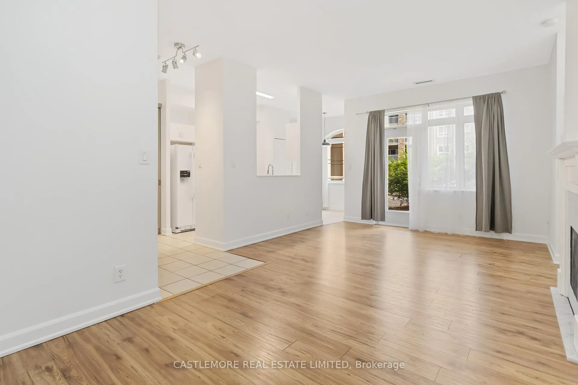 Photo 9 of Unit 103, 7 Daypring Circle, Brampton, Goreway Drive Corridor — HOMEH