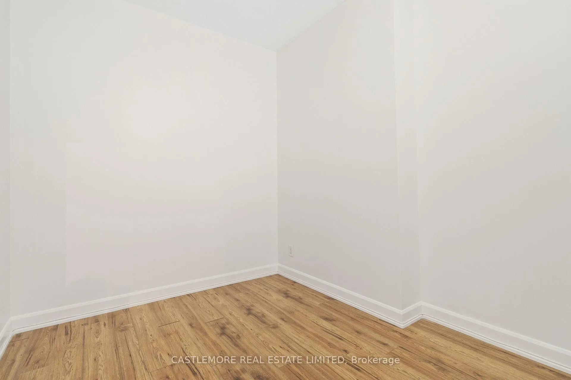 Photo 19 of Unit 103, 7 Daypring Circle, Brampton, Goreway Drive Corridor — HOMEH