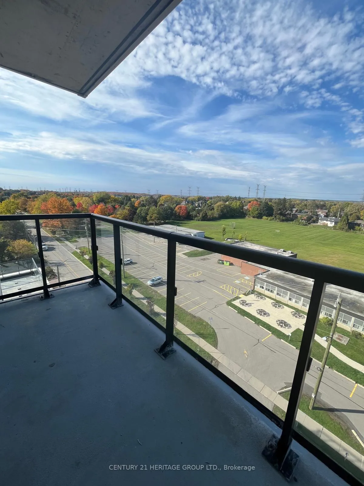 Photo 16 of Unit 806, 8188 Yonge Street, Markham, Royal Orchard — HOMEH