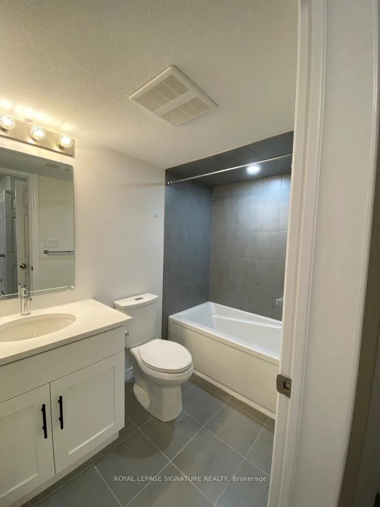 Photo 7 of 26 Lomond Lane, Kitchener — HOMEH