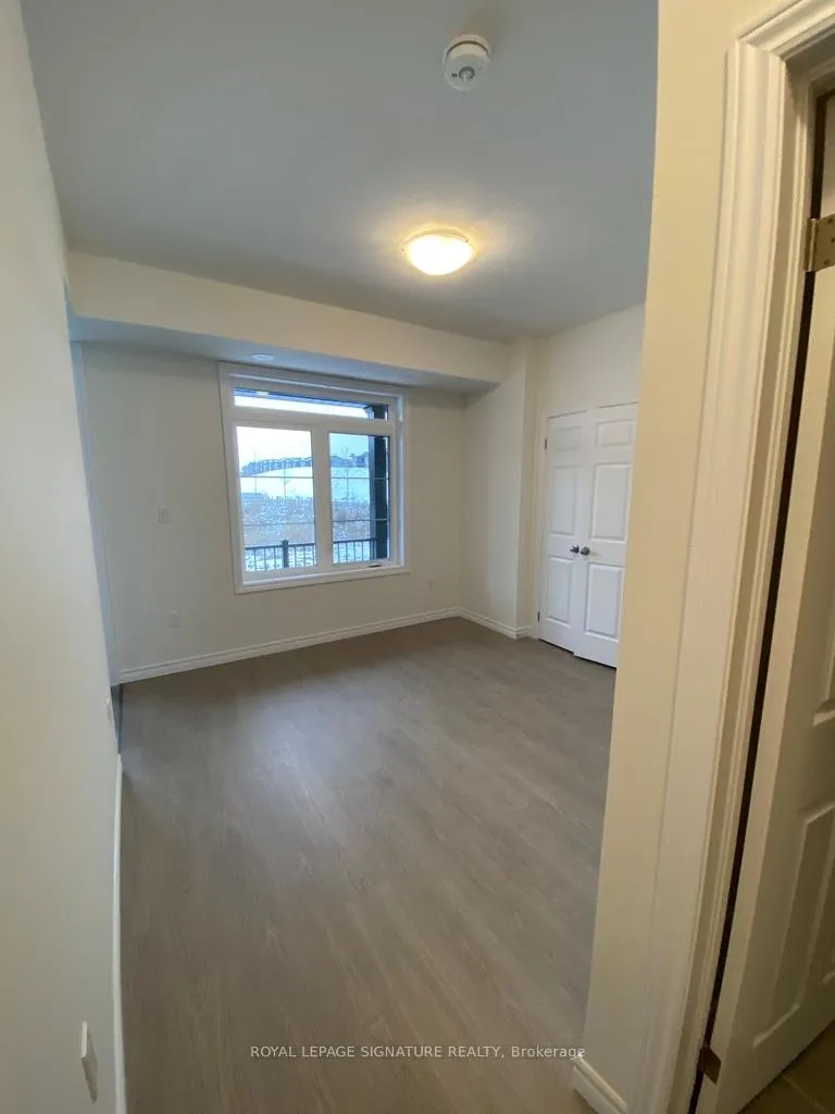 Photo 9 of 26 Lomond Lane, Kitchener — HOMEH