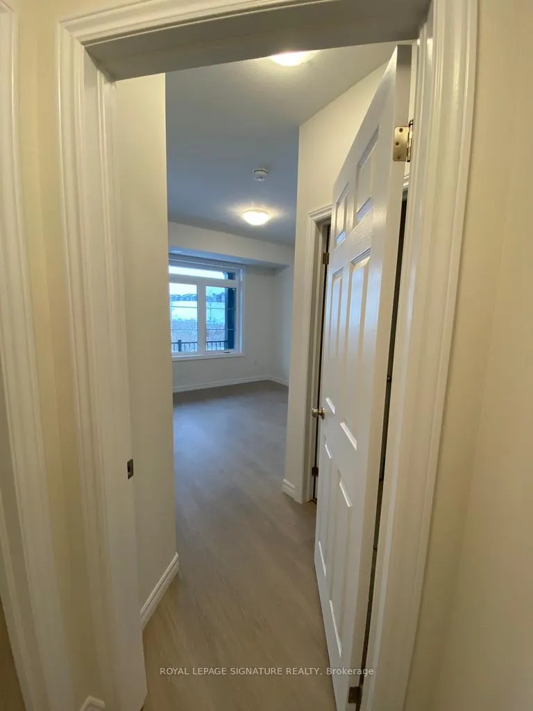Photo 21 of 26 Lomond Lane, Kitchener — HOMEH
